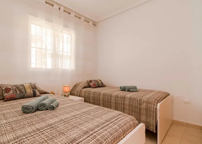 Espanatour Aguamarina * Torrevieja