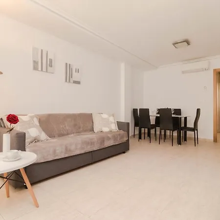 شقة Espanatour Aguamarina تورّيفيِخا